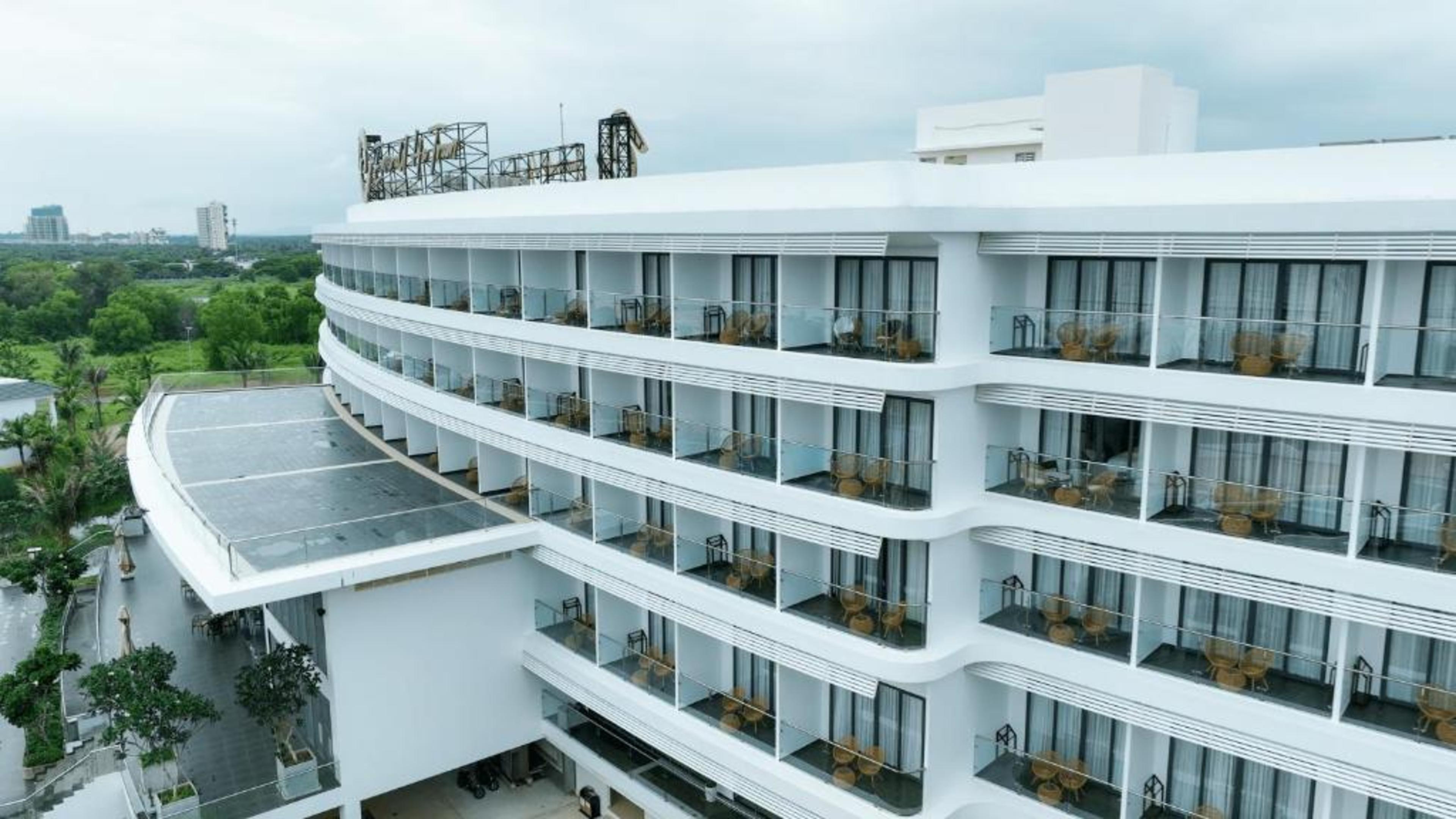 Emerald Hồ Tràm Resort 4