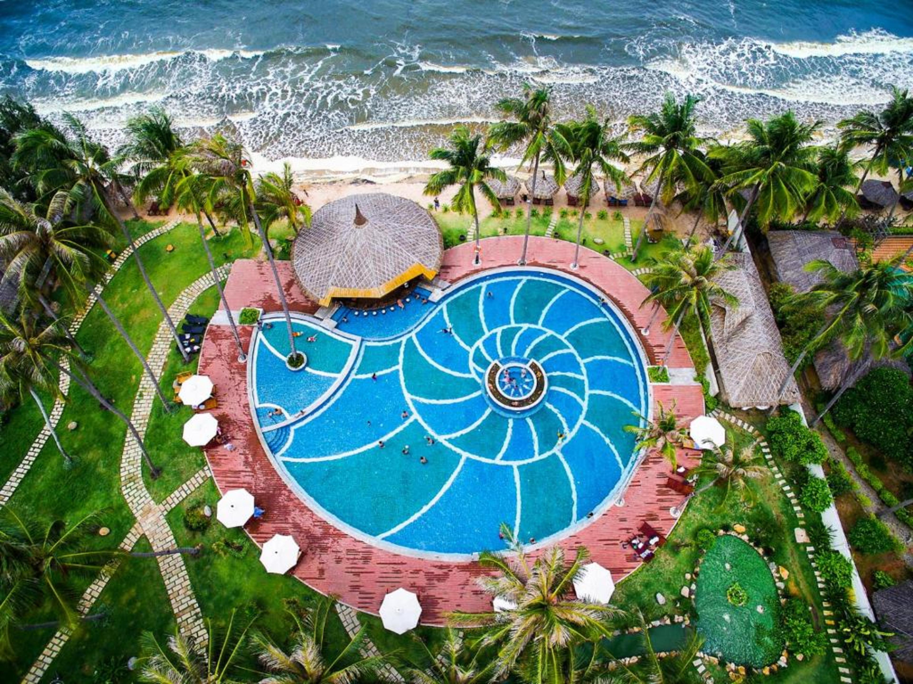 Khách sạn Mường Thanh Holiday Mũi Né 7