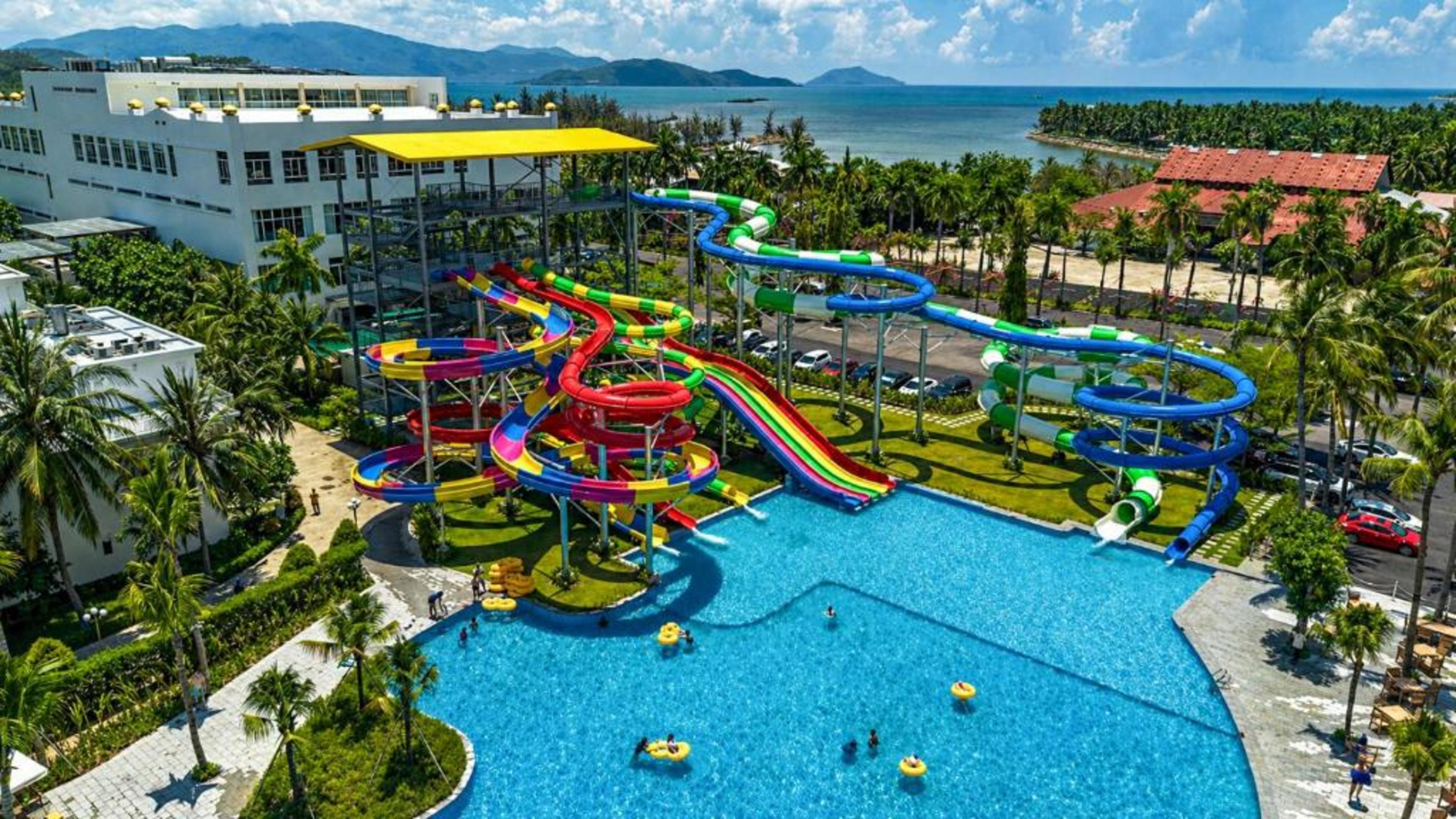 Costabella Resort Nha Trang 12