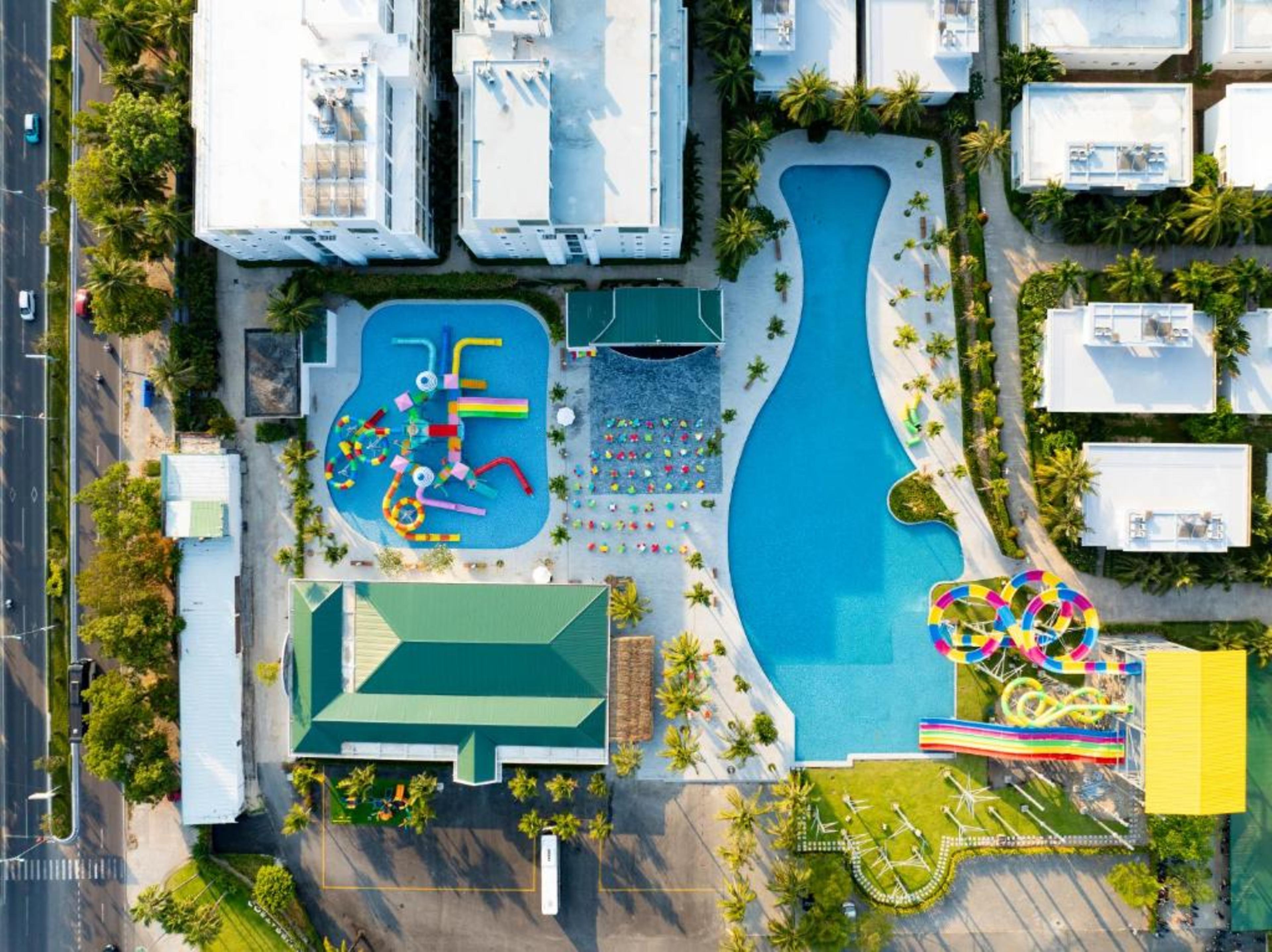 Costabella Resort Nha Trang 3