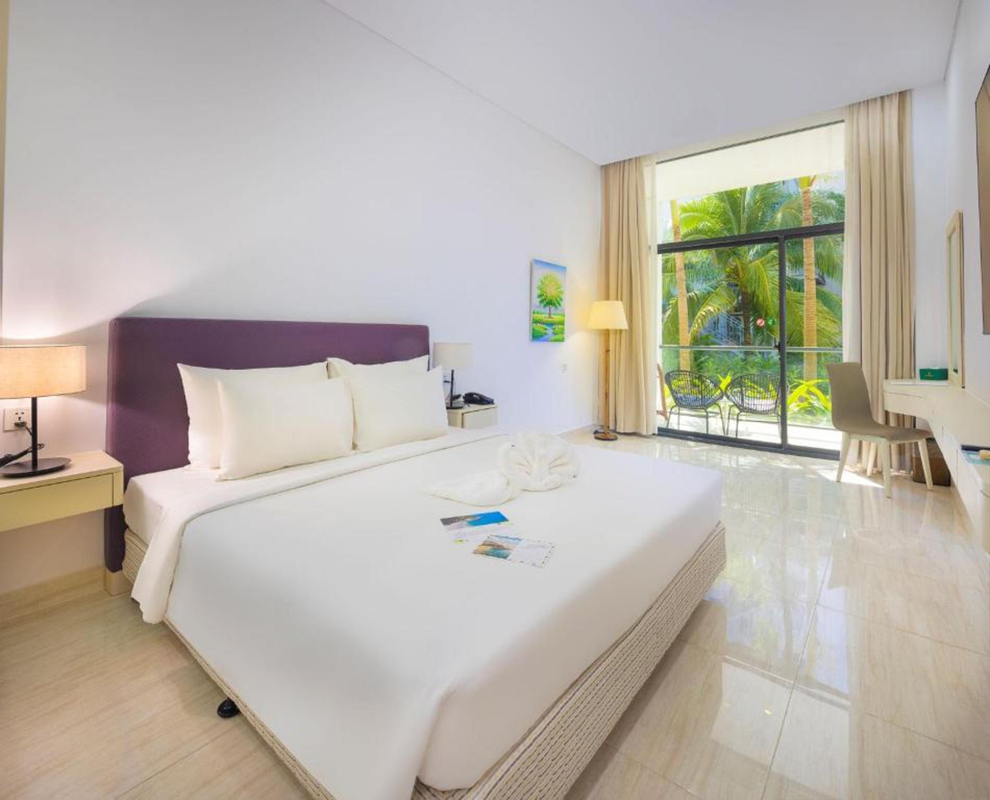 Costabella Resort Nha Trang 15
