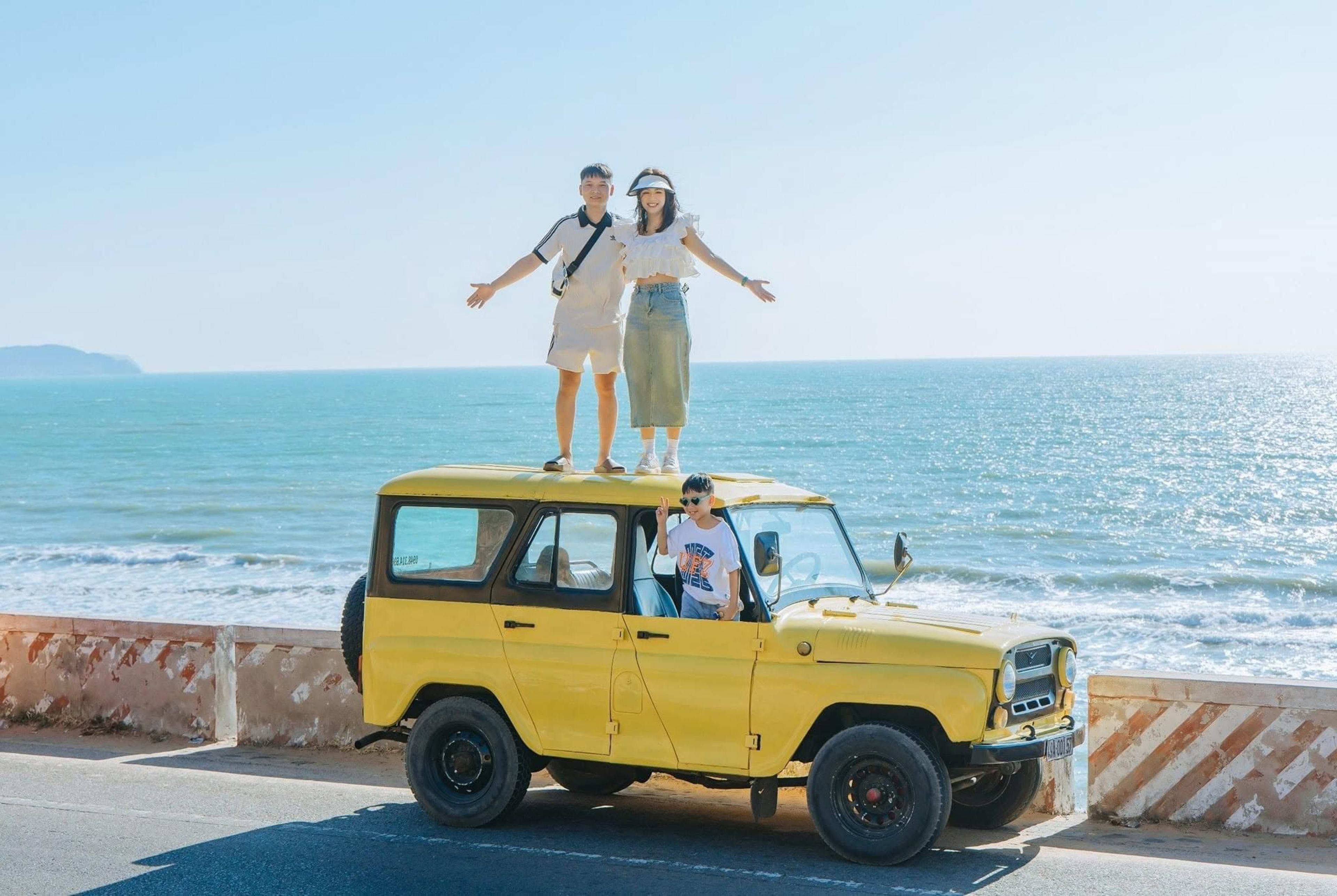 Kinh Nghiệm Đi Tour Xe Jeep Mũi Né Đón Tận Resort Từ A-Z