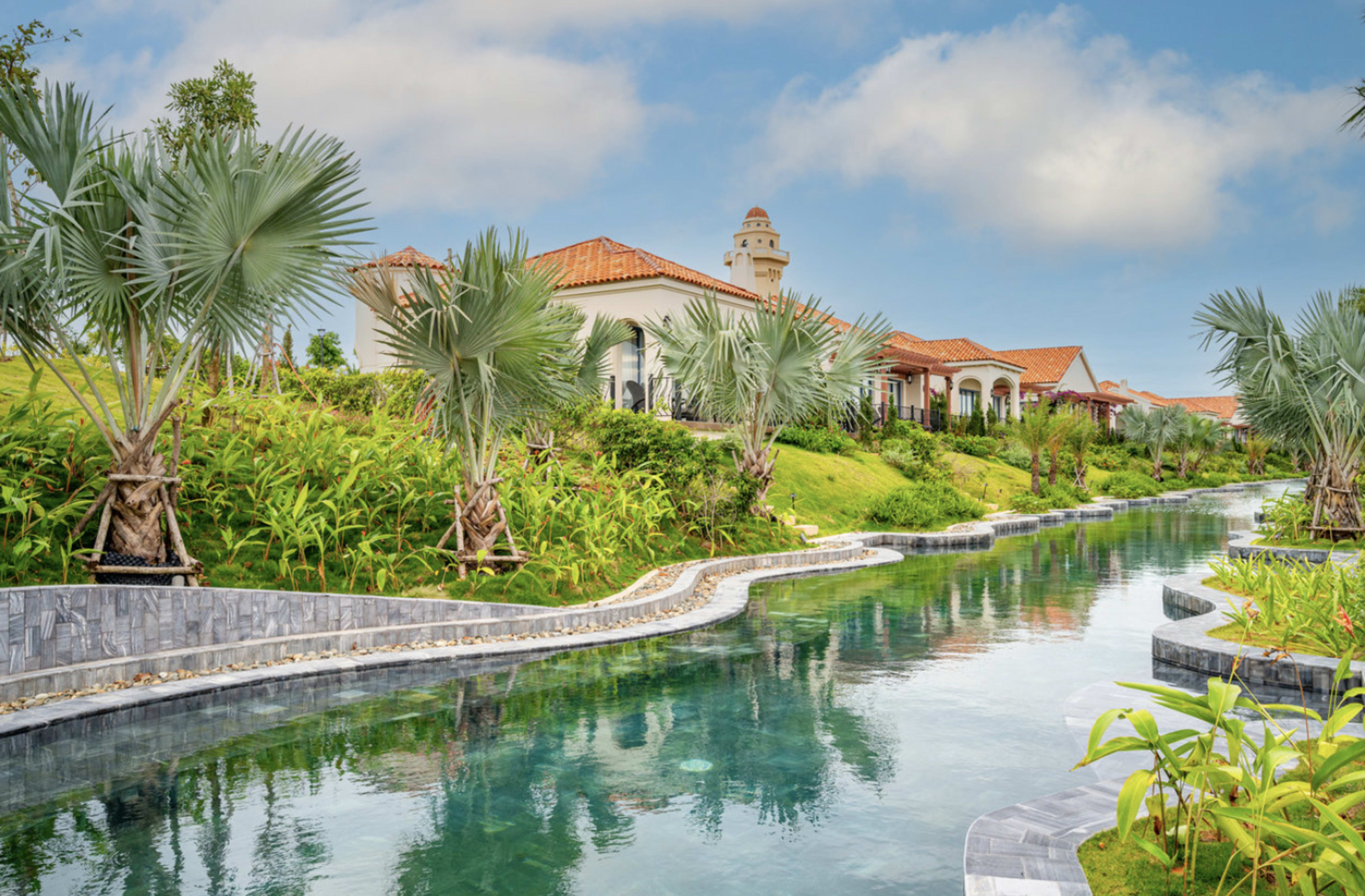 Phòng Premier Pool Access