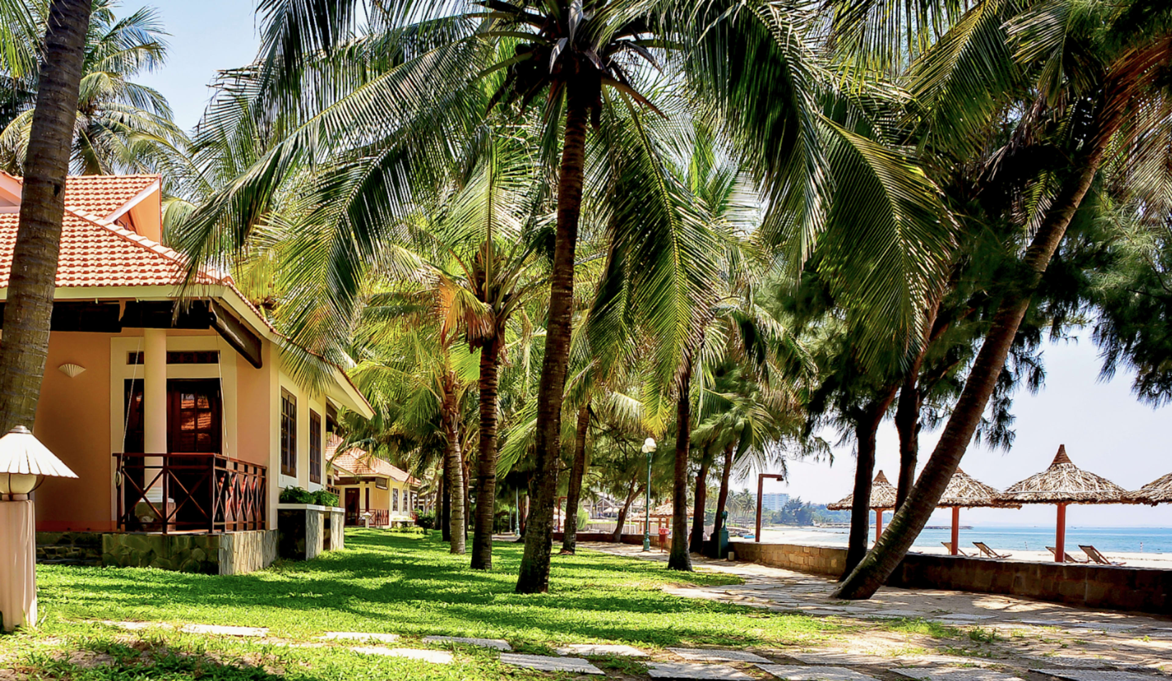 Family Beach Front Villa