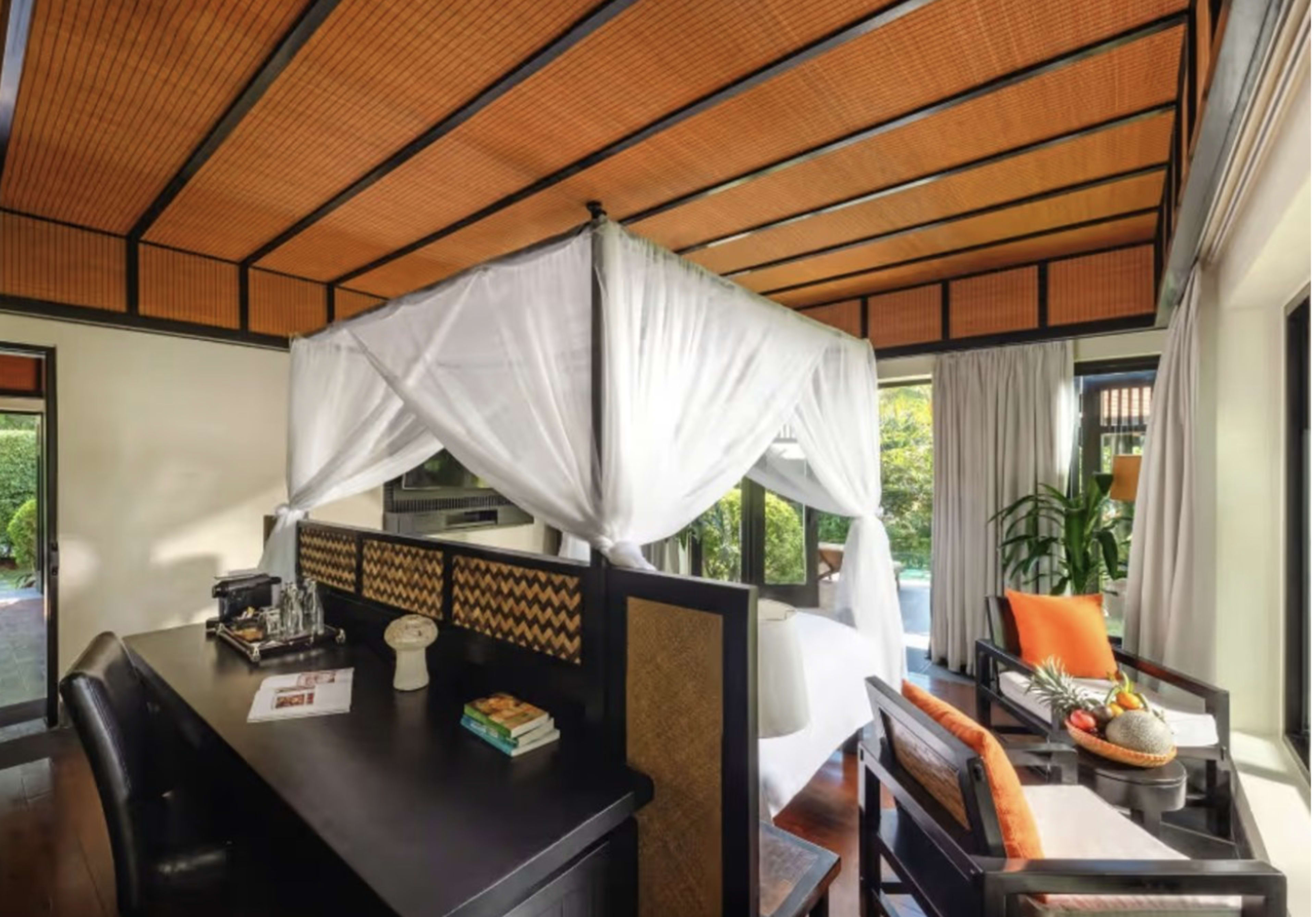 One Bedroom Beachfront Pool Villa