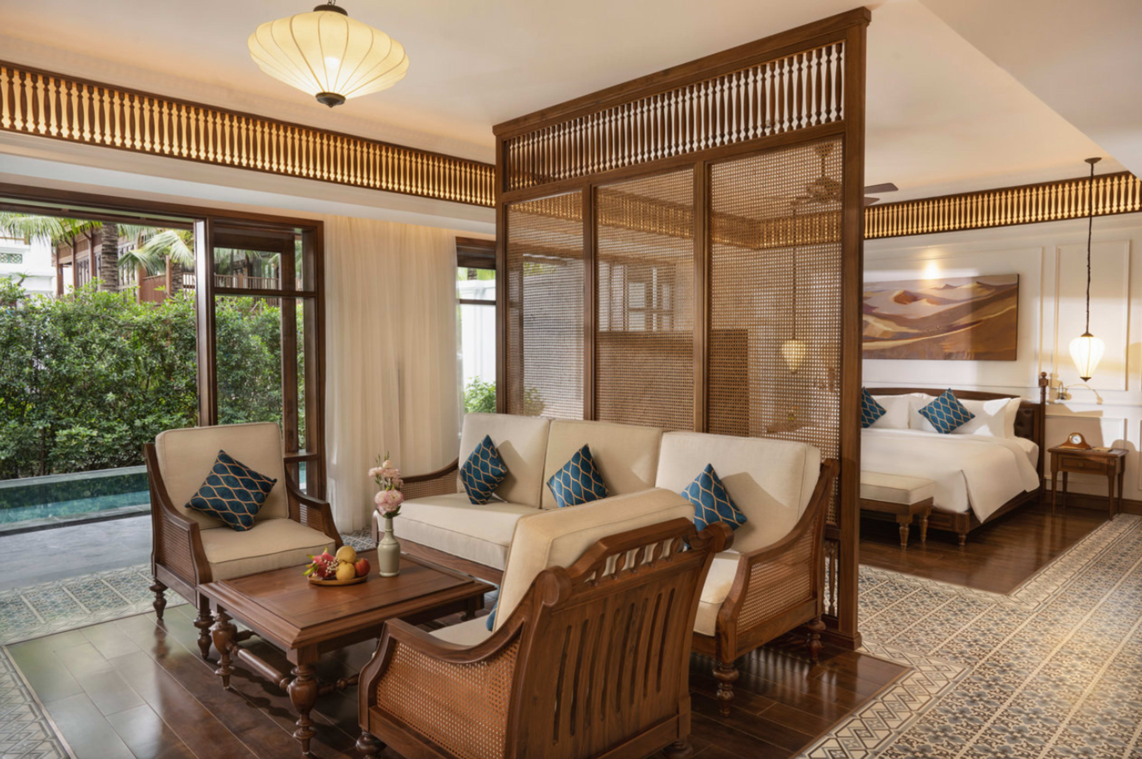 Private Pool Suite
