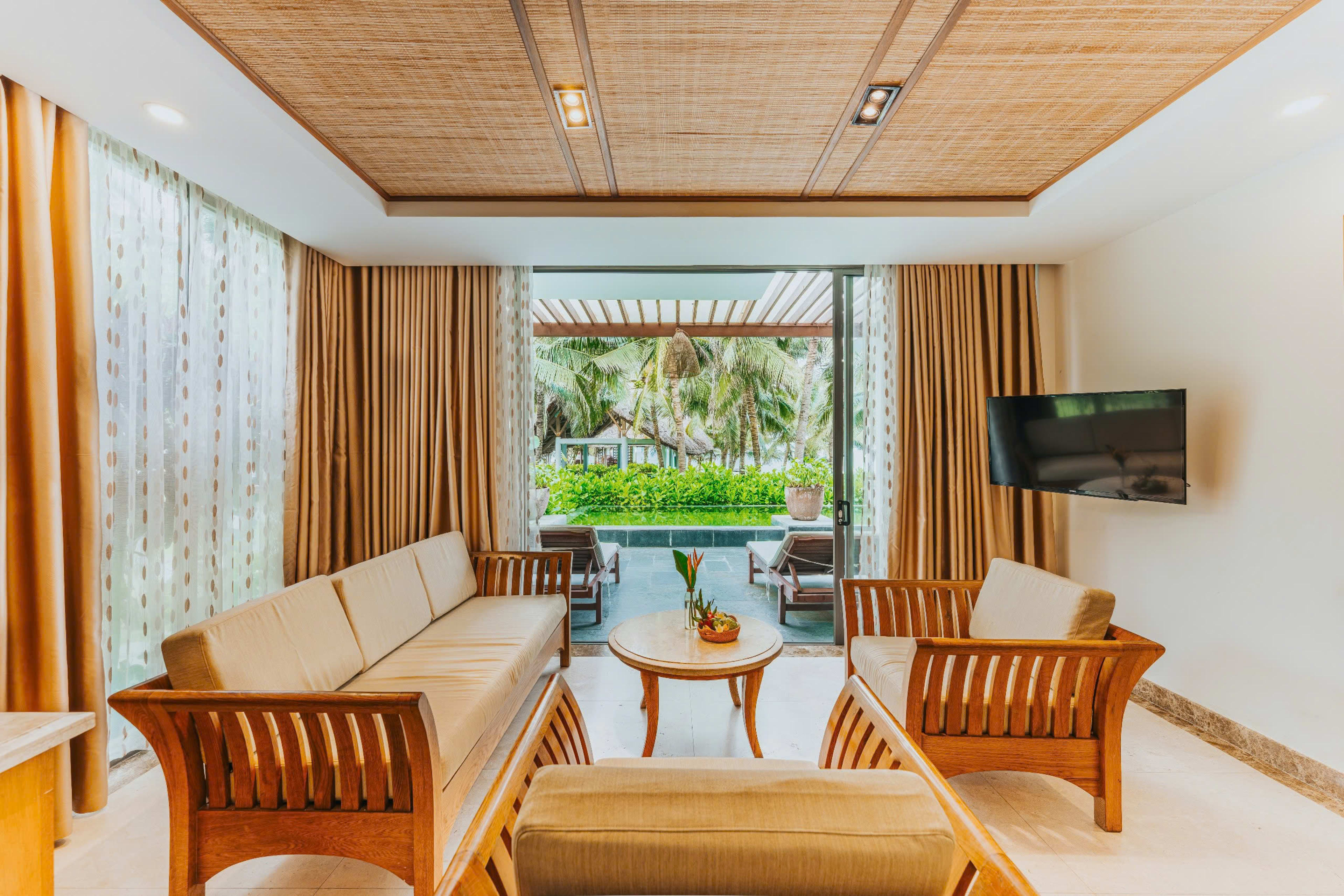 03 Bed Room Pool Villa