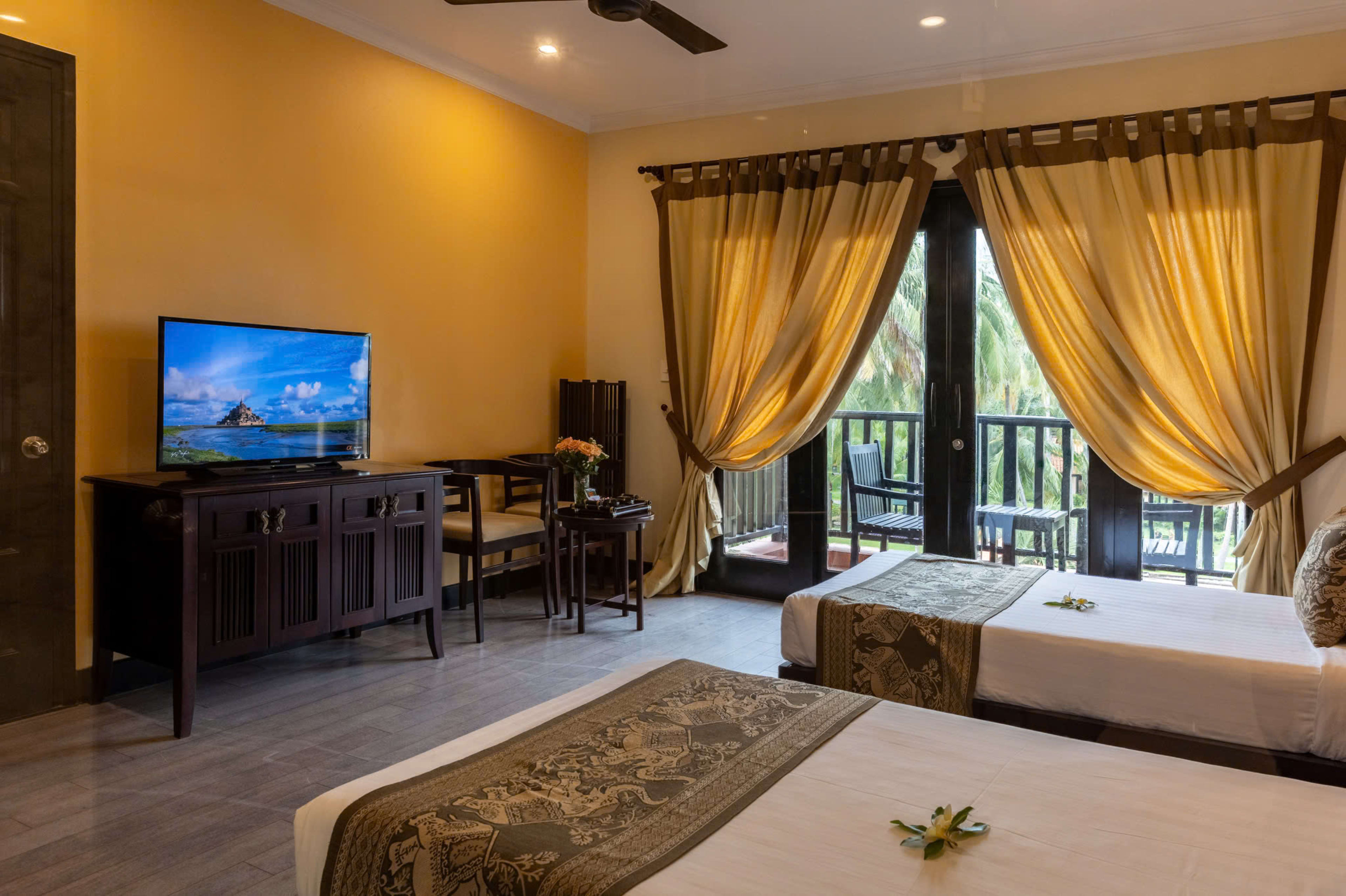 Deluxe Garden View