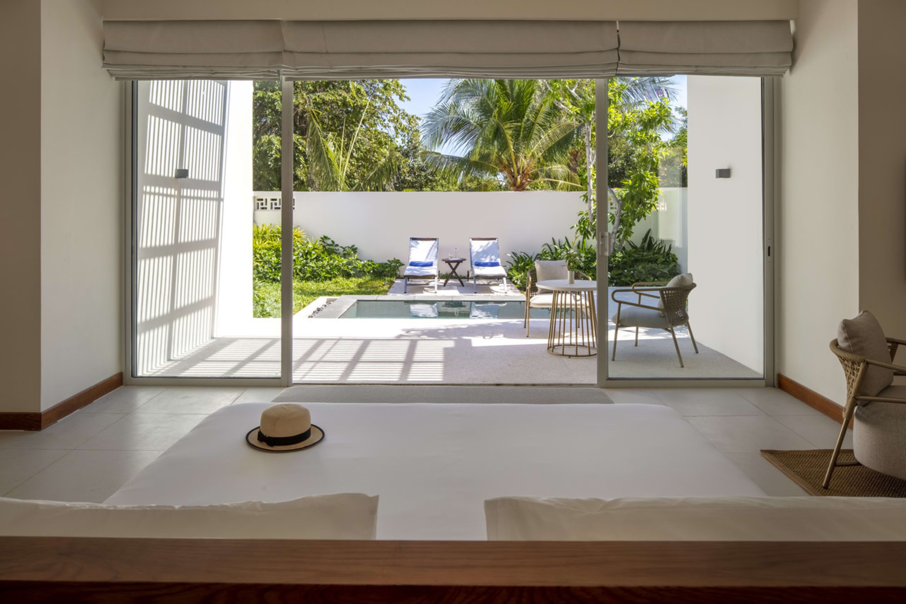 Pool Deluxe Villa (Hồ bơi)