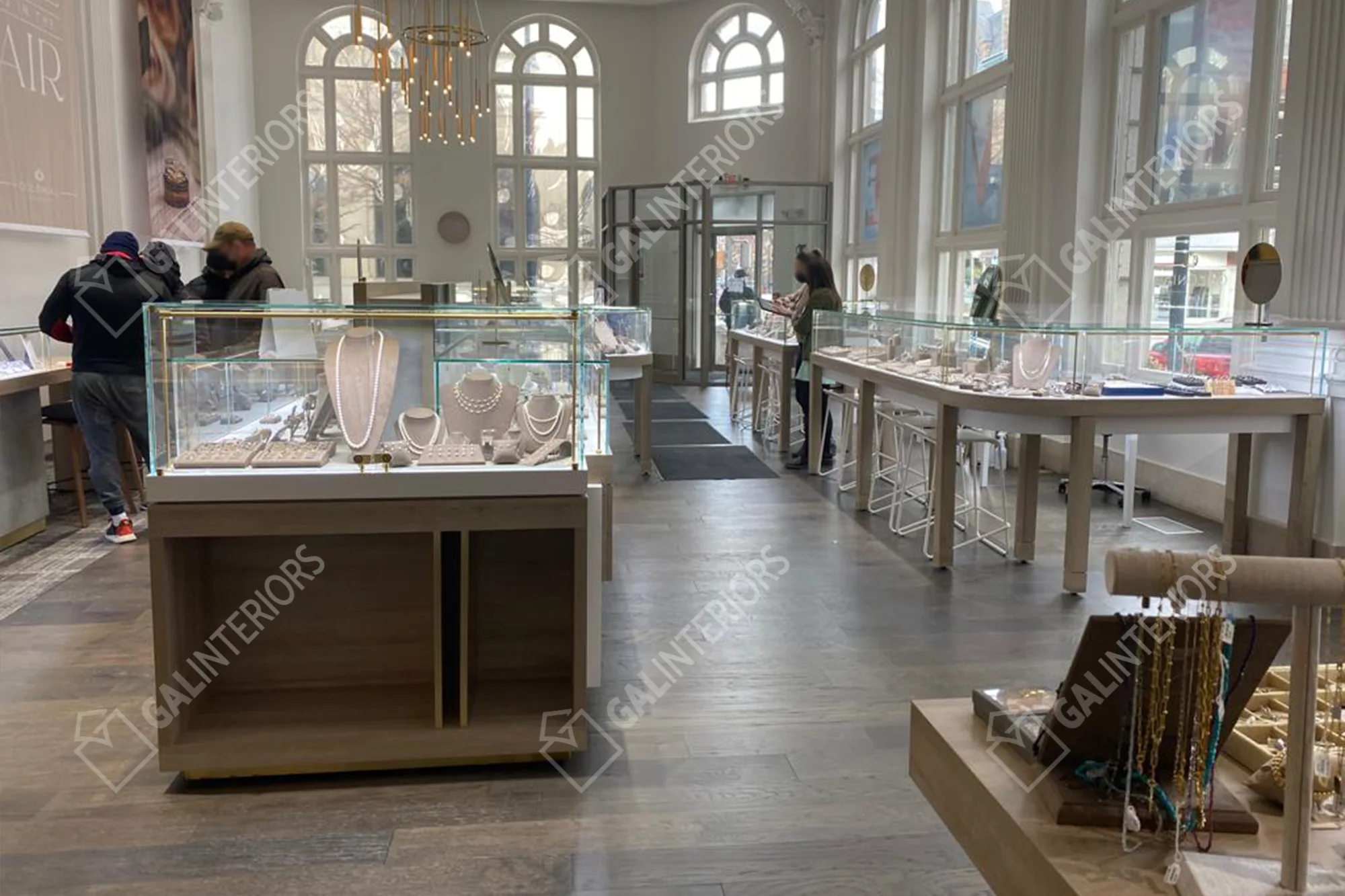 COLONIAL JEWELERS — Jewelry Store Interior Design by Gal Interiors, photo 16