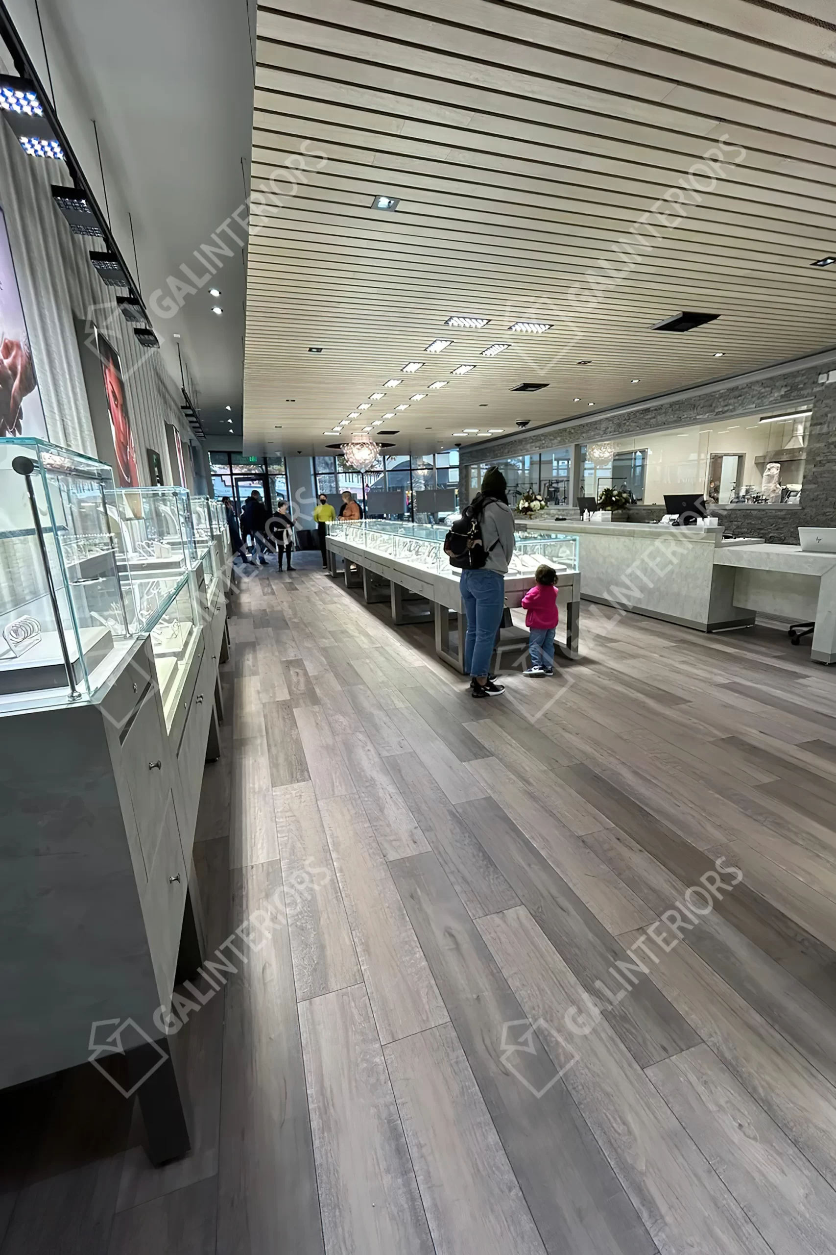 CLEIN ESTATE COLLECTION — Jewelry Store Interior Design by Gal Interiors, photo 8