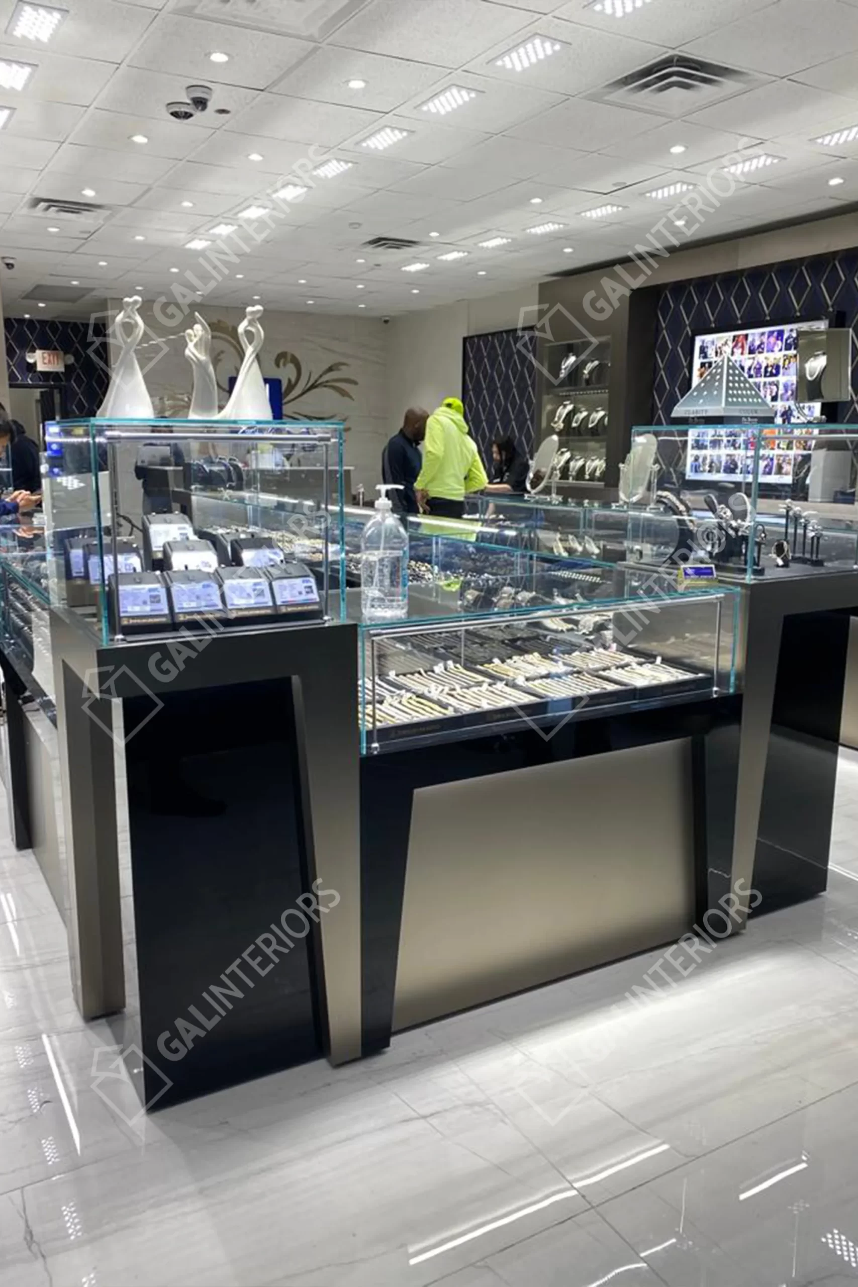 JEWELERY UNLIMITED — Jewelry Store Interior Design by Gal Interiors, photo 2