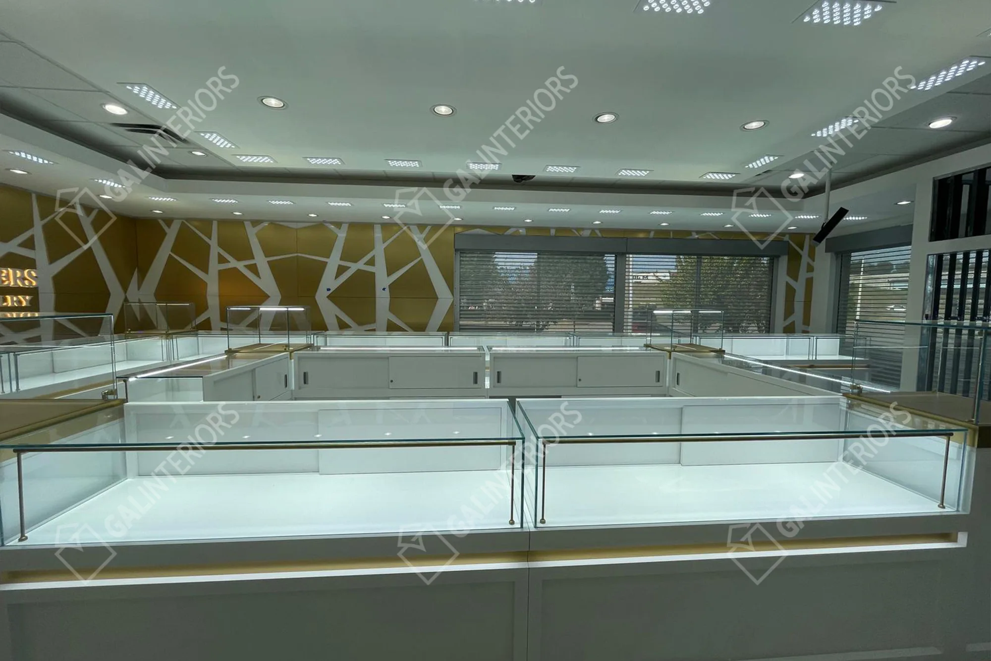 MR KING JEWELERS — 3D Interior Visualization by Gal Interiors, photo 3