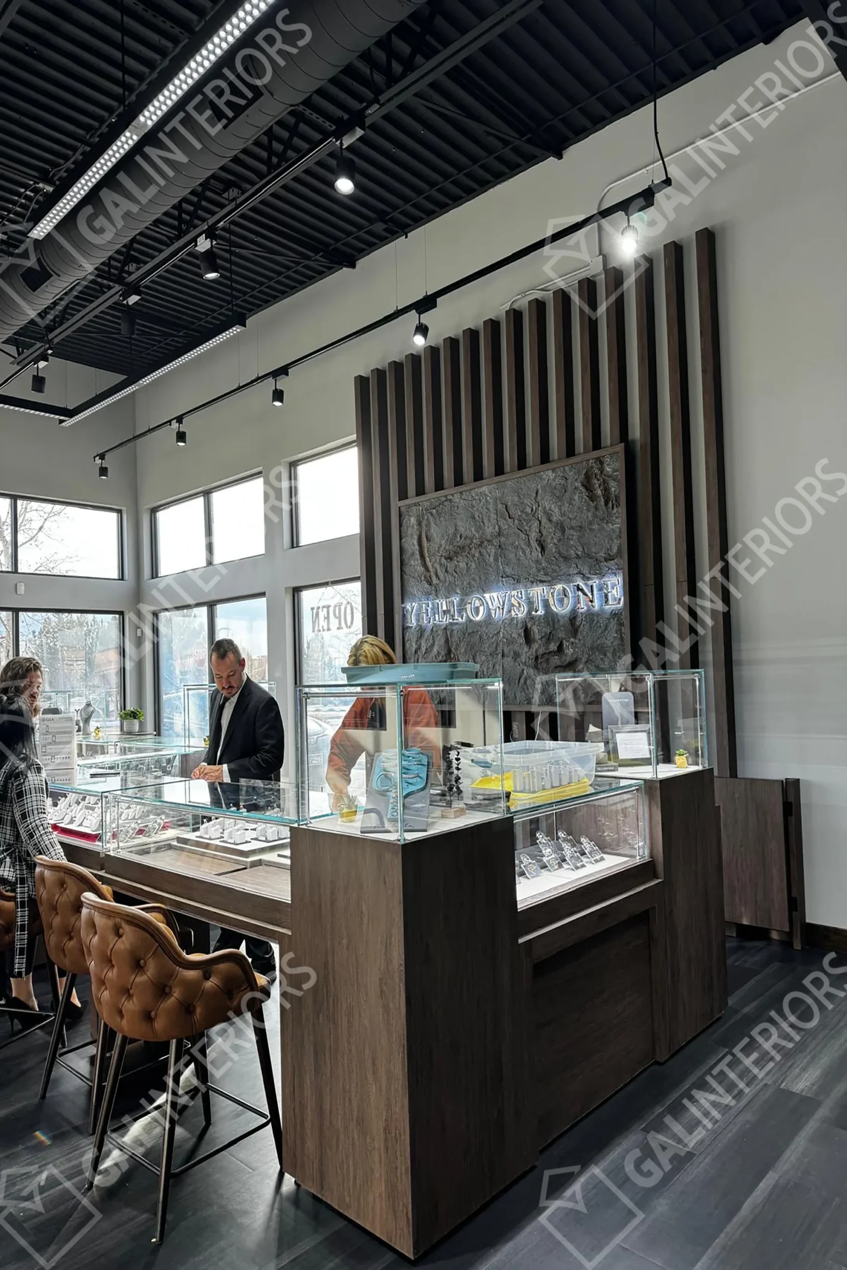 YELLOWSTONE JEWELERS — Jewelry Store Interior Design by Gal Interiors, photo 2