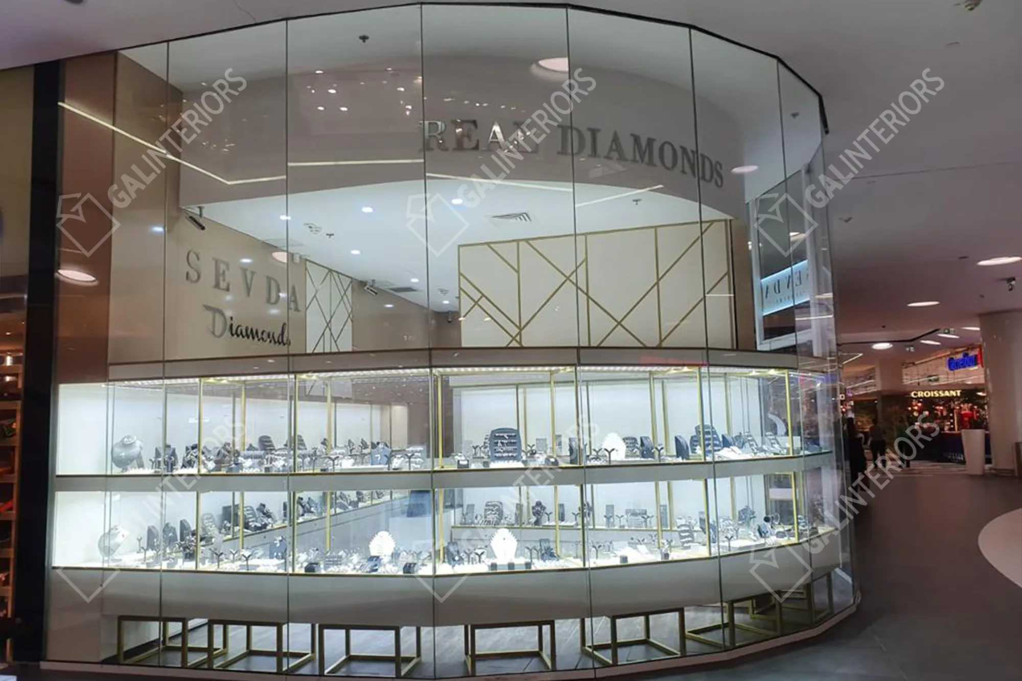 SEVDA DIAMONDS BUCHAREST — Jewelry Store Interior Design by Gal Interiors, photo 3