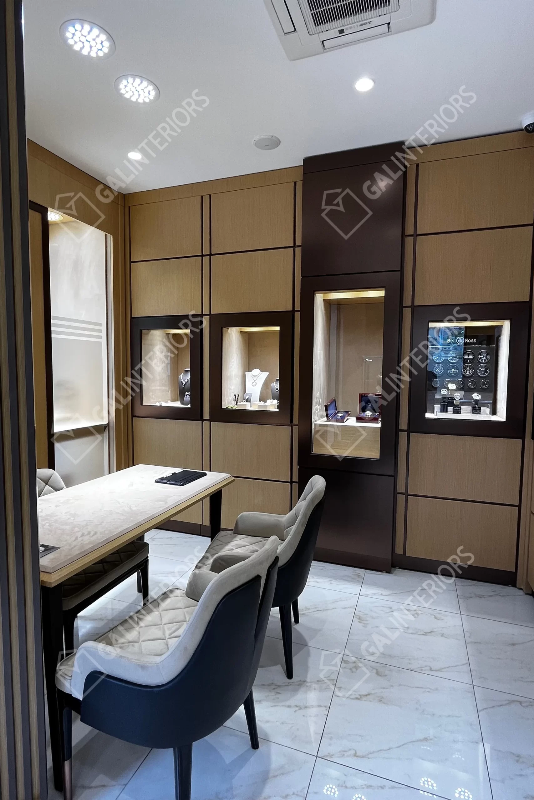 PUPP KARLOVY VARY — Jewelry Store Interior Design by Gal Interiors, photo 4