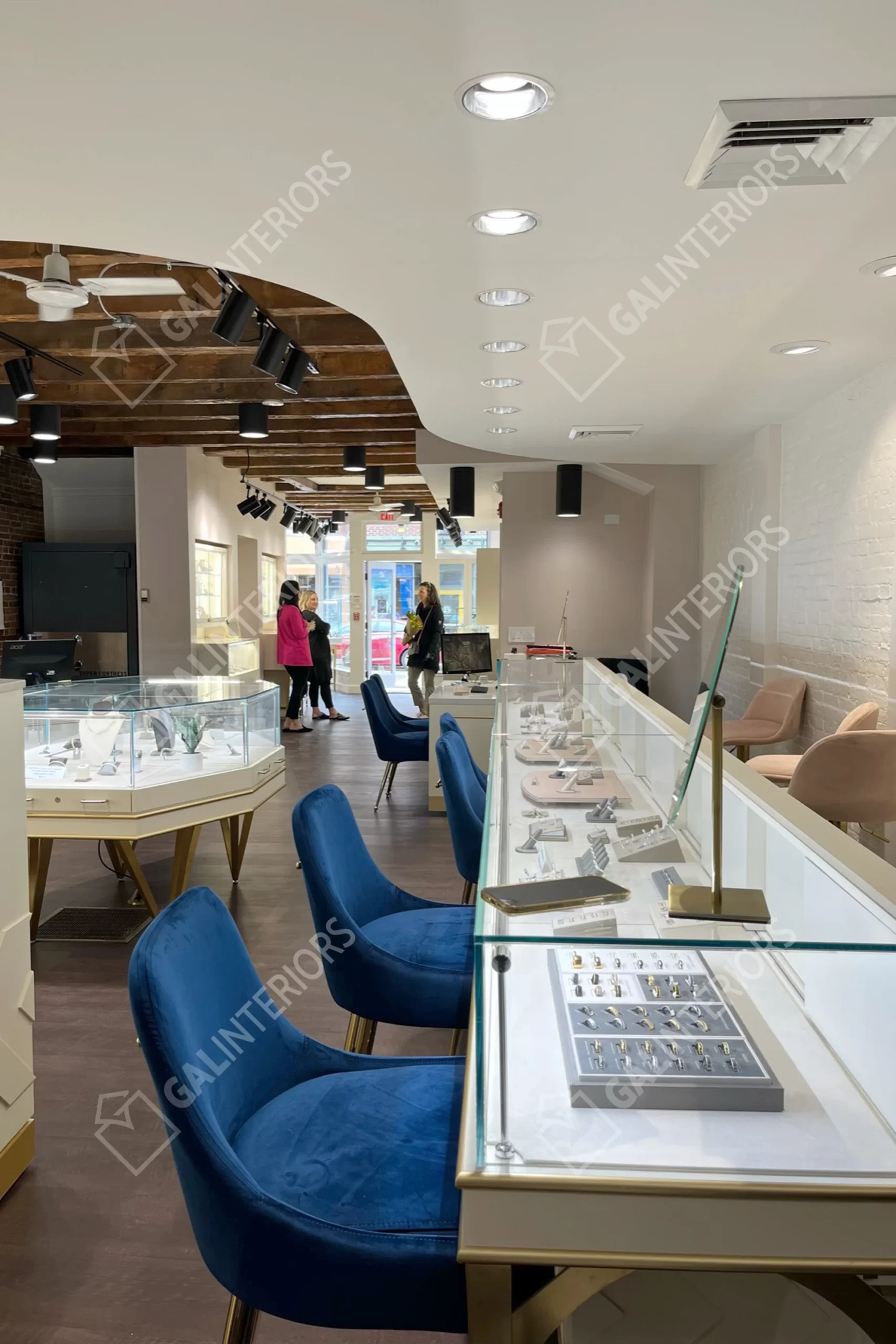 SUMMERWIND JEWELERS & GOLDSMITHS — Jewelry Store Interior Design by Gal Interiors, photo 14