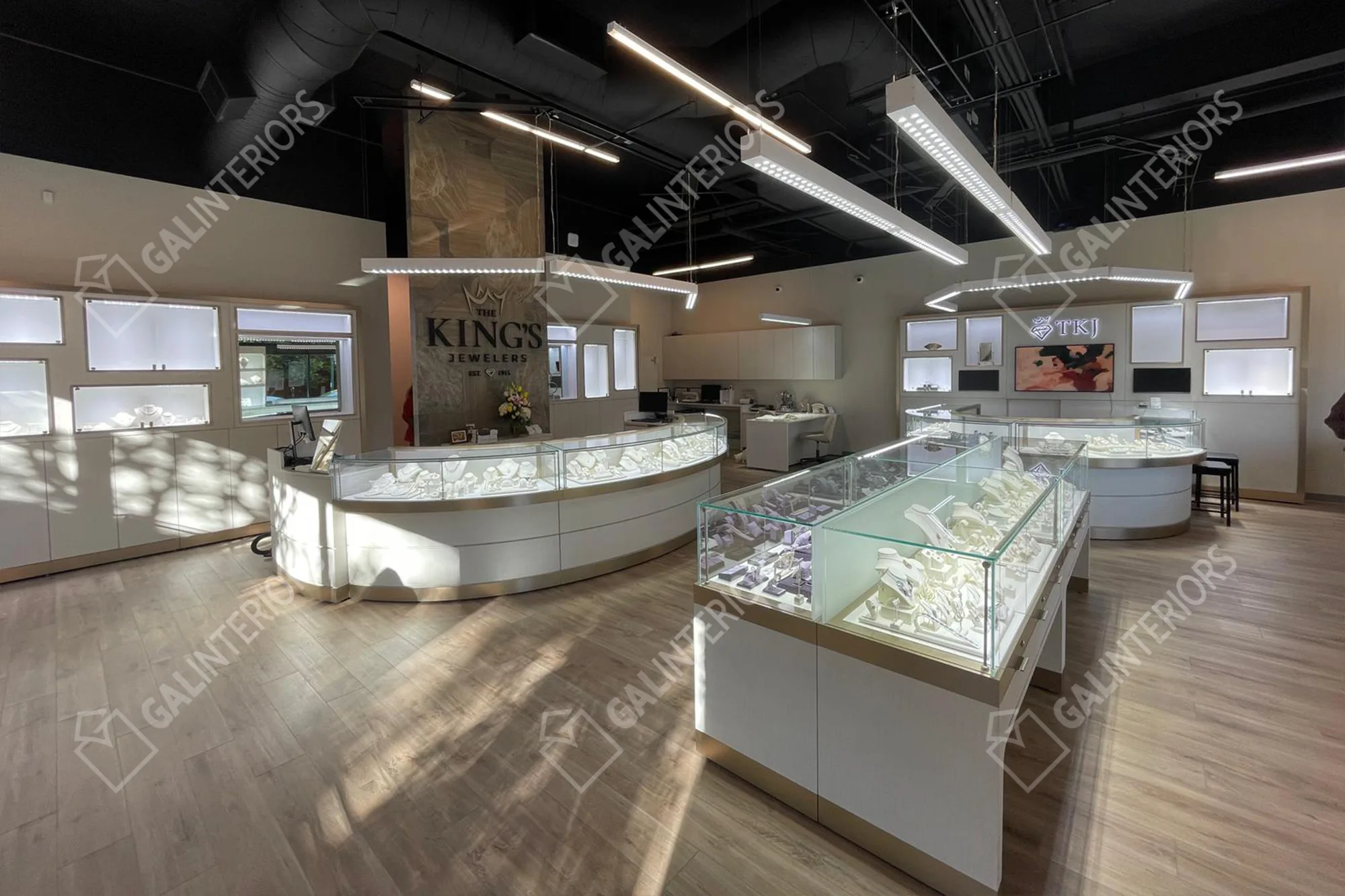 THE KING'S JEWELERS — Jewelry Store Interior Design by Gal Interiors, photo 7