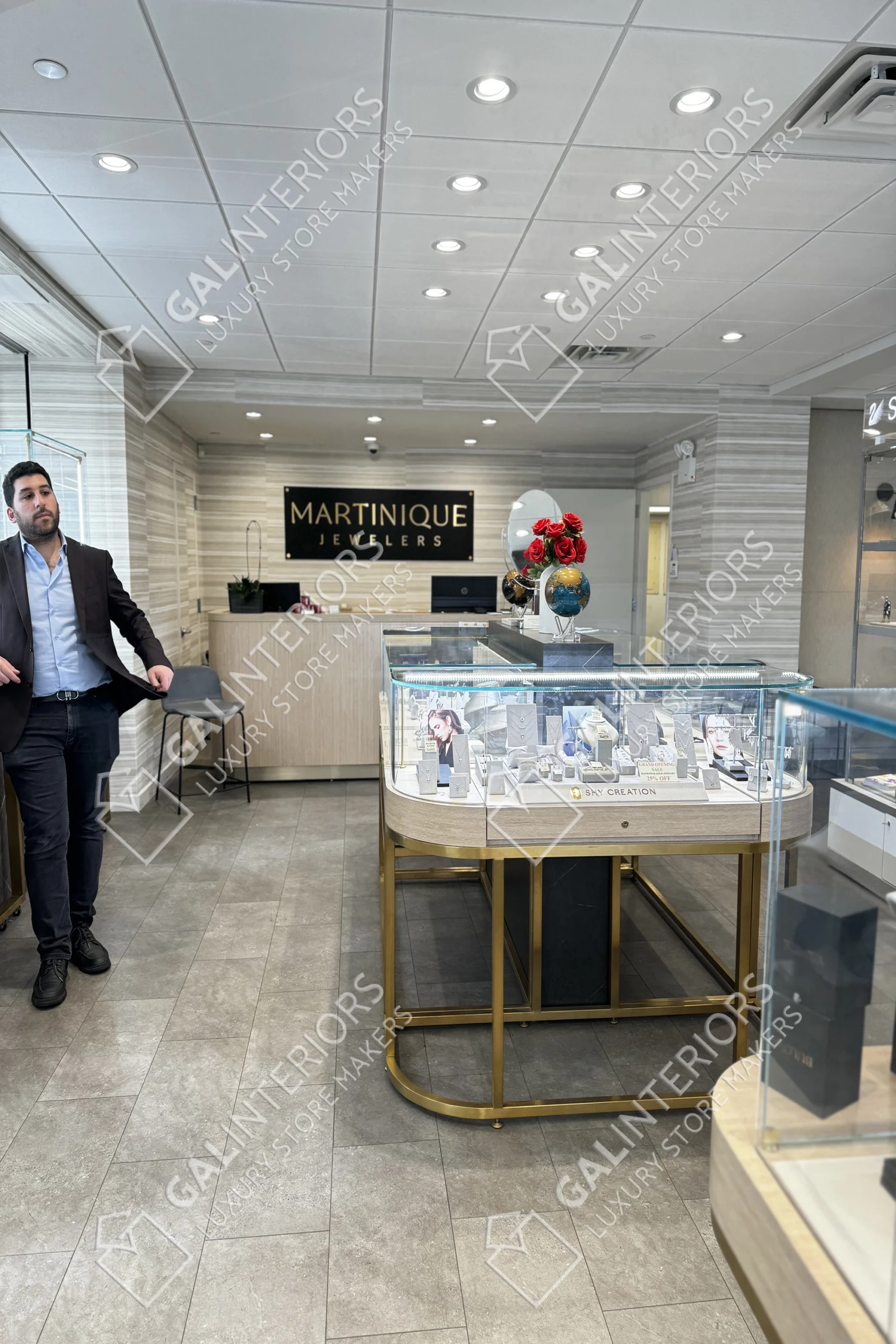 MARTINIQUE JEWELERS — Jewelry Store Interior Design by Gal Interiors, photo 6