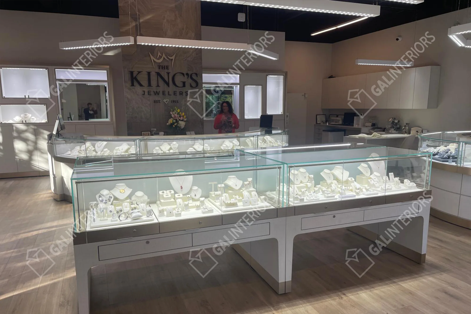 THE KING'S JEWELERS — Jewelry Store Interior Design by Gal Interiors, photo 8