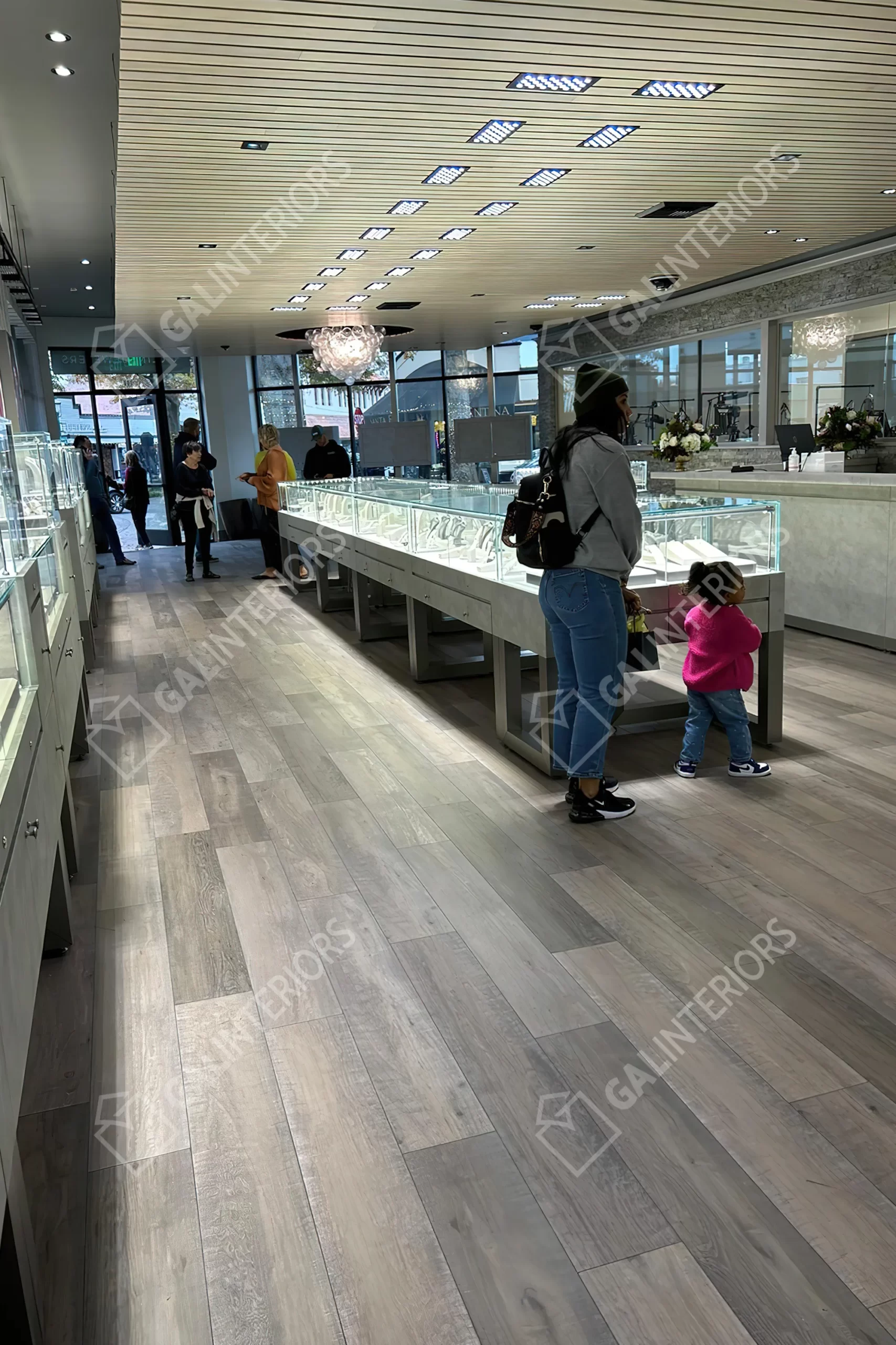 CLEIN ESTATE COLLECTION — Jewelry Store Interior Design by Gal Interiors, photo 15