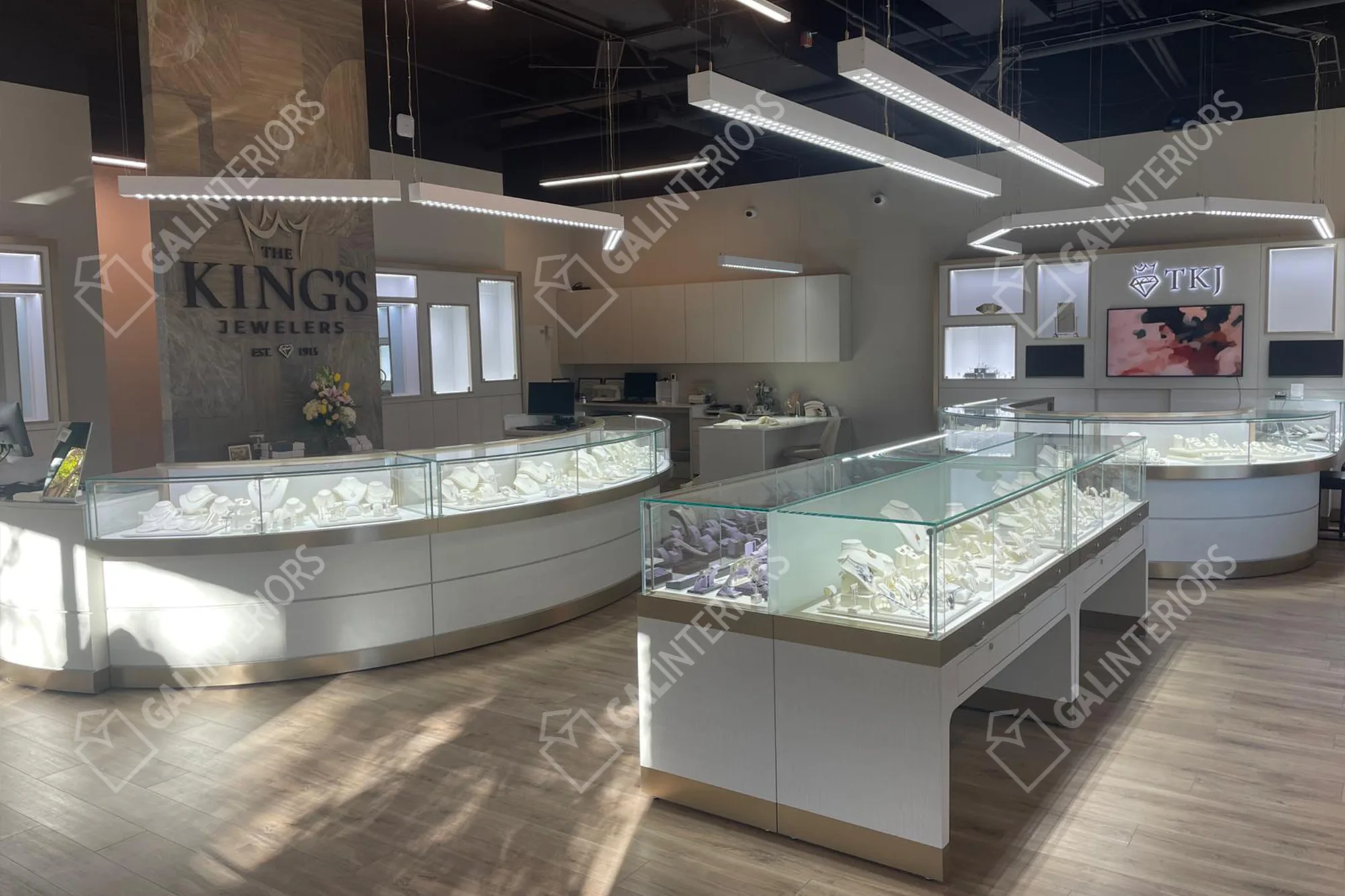 THE KING'S JEWELERS — Jewelry Store Interior Design by Gal Interiors, photo 11