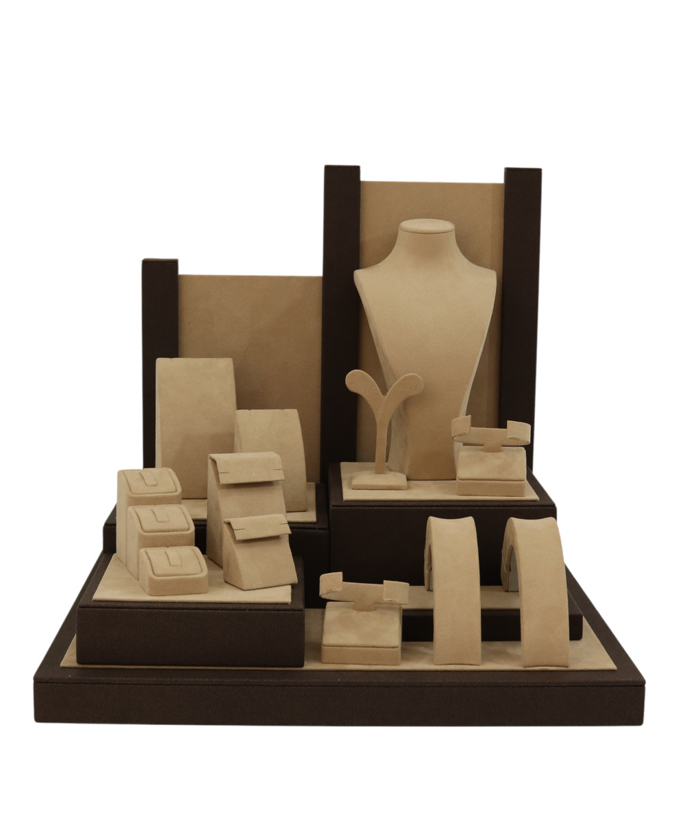 Brown Classic 14-Piece Leatherette Jewelry Display Set