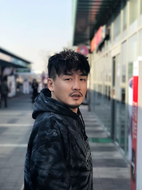 Hyun Jin-young