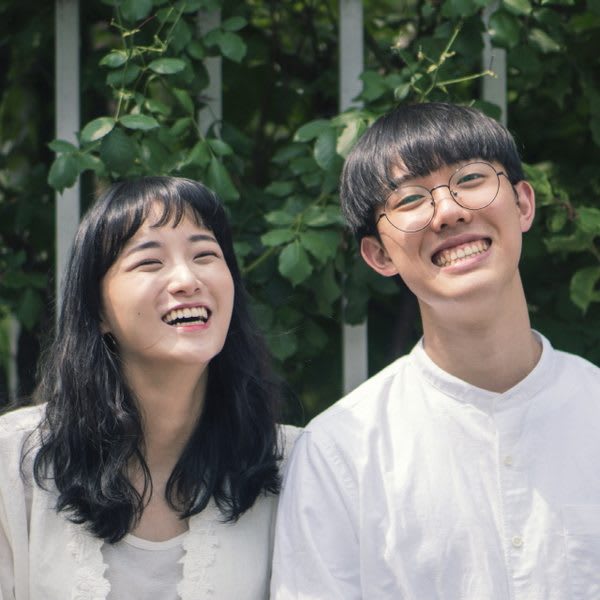 Jungyoon and Hyunseo