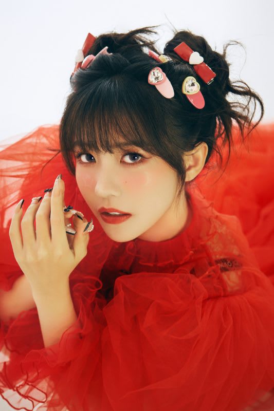 Lai Meiyun (Sunny)