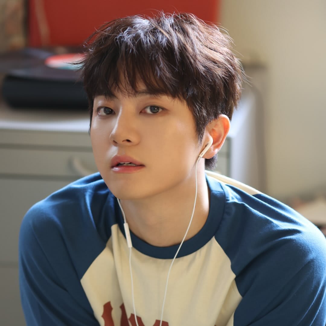 LEEWOO
