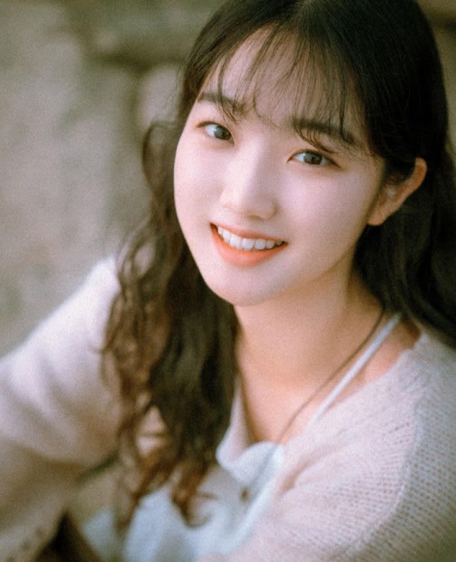 Song Minseo