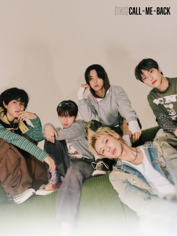 THE NEW SIX (TNX)