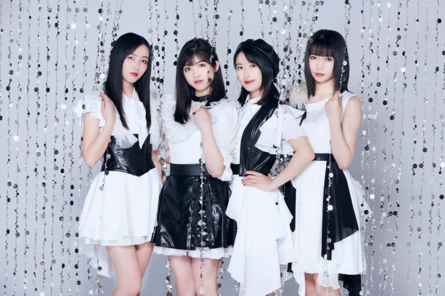 TOKYO GIRLS’ STYLE