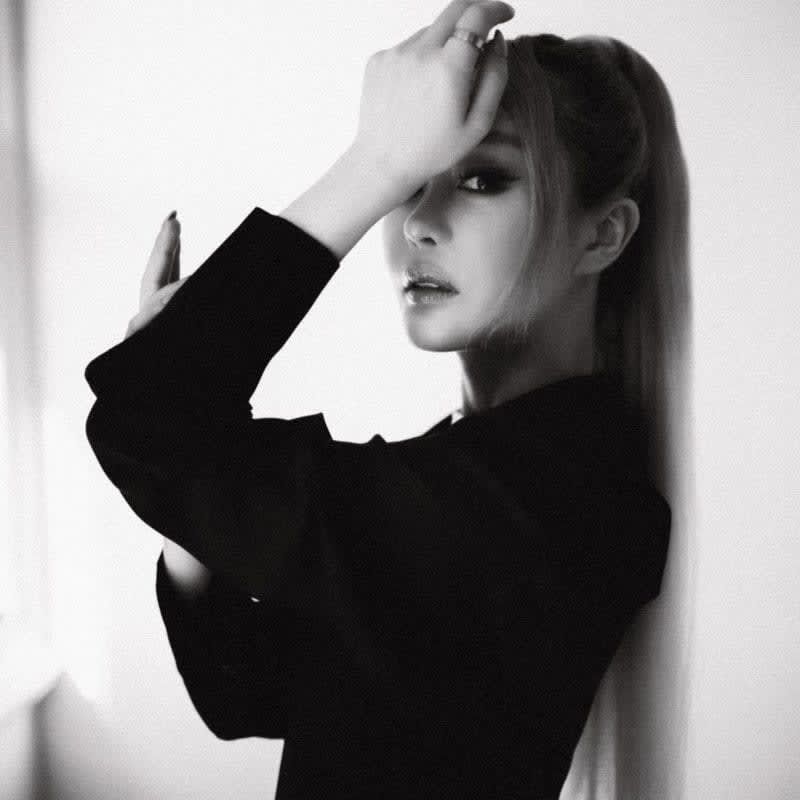 WRAYA (Wengie)