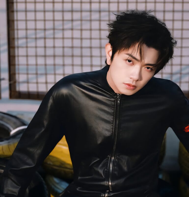 Yan Ren Zhong