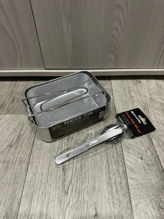 1 SET MESS TIN