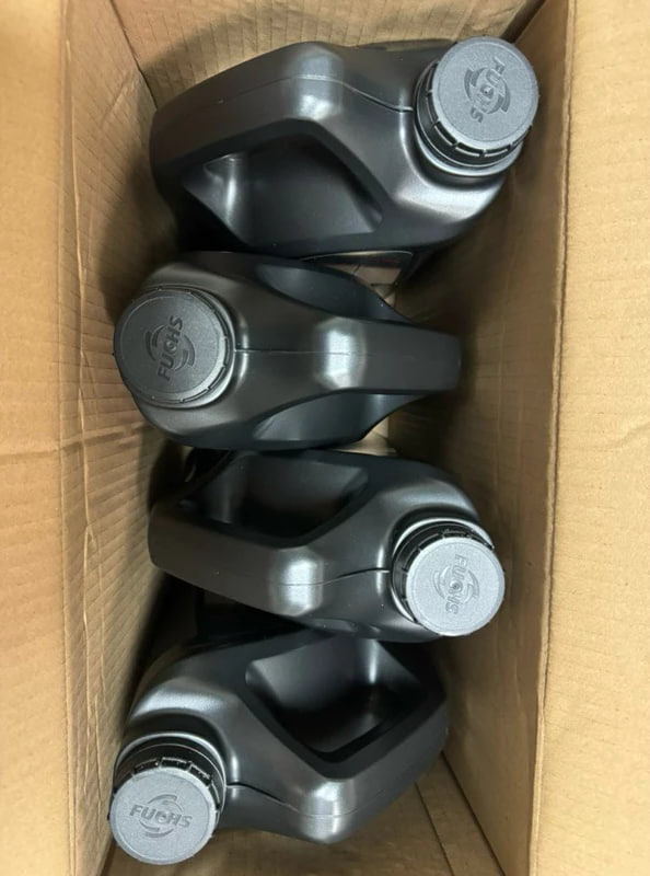 Fuchs TITAN SYN MC 10W-40, (4LE)