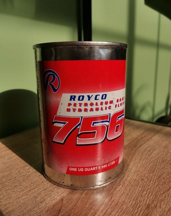 ROYCO 756 – Hydraulic Fluid (MIL-PRF-5606)