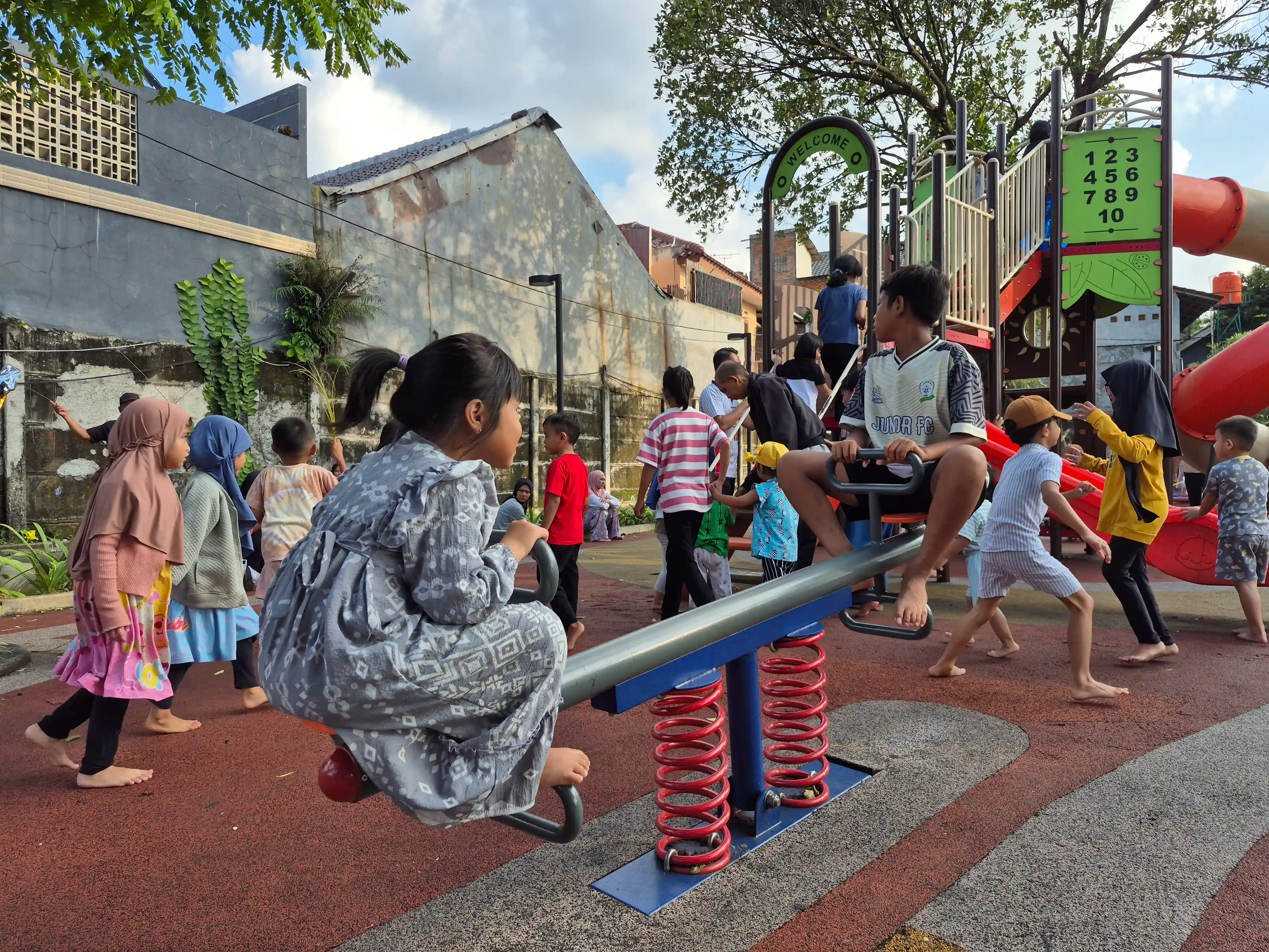 Outdoor Gym Multifungsi
