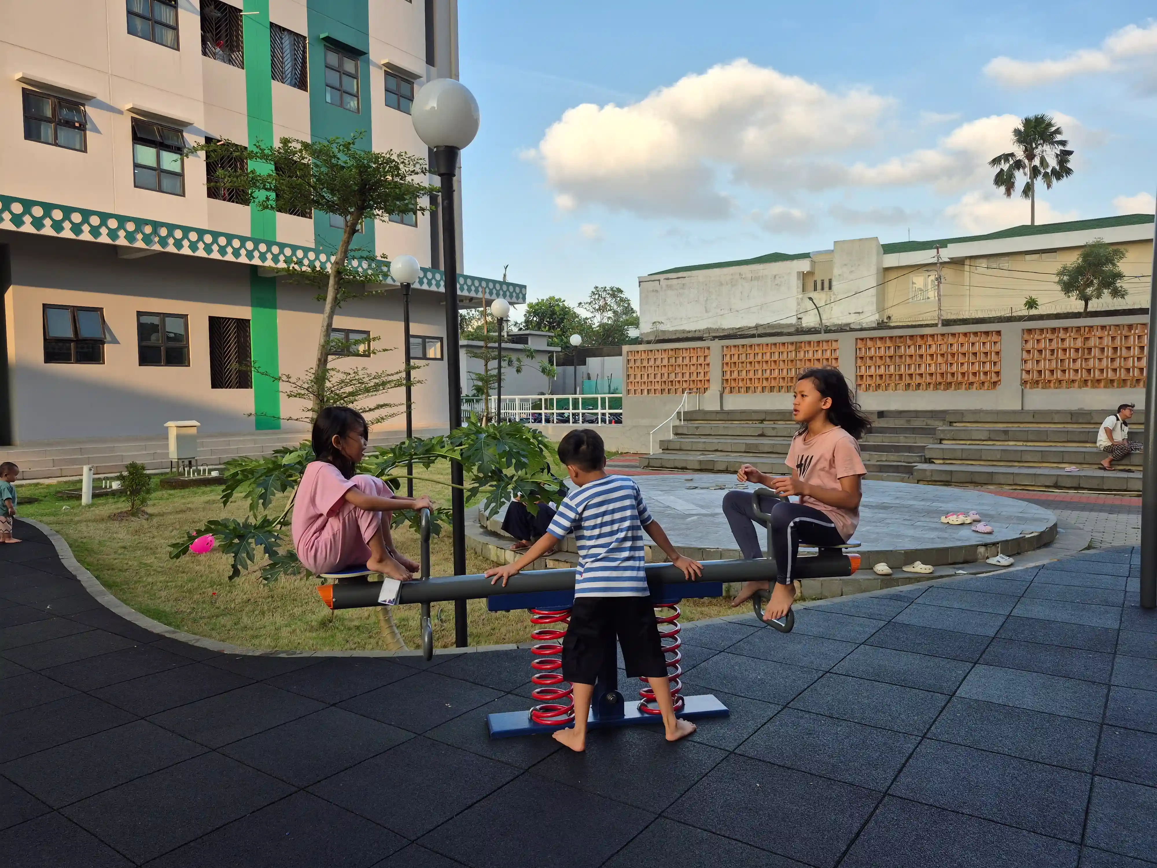 Outdoor Gym Multifungsi