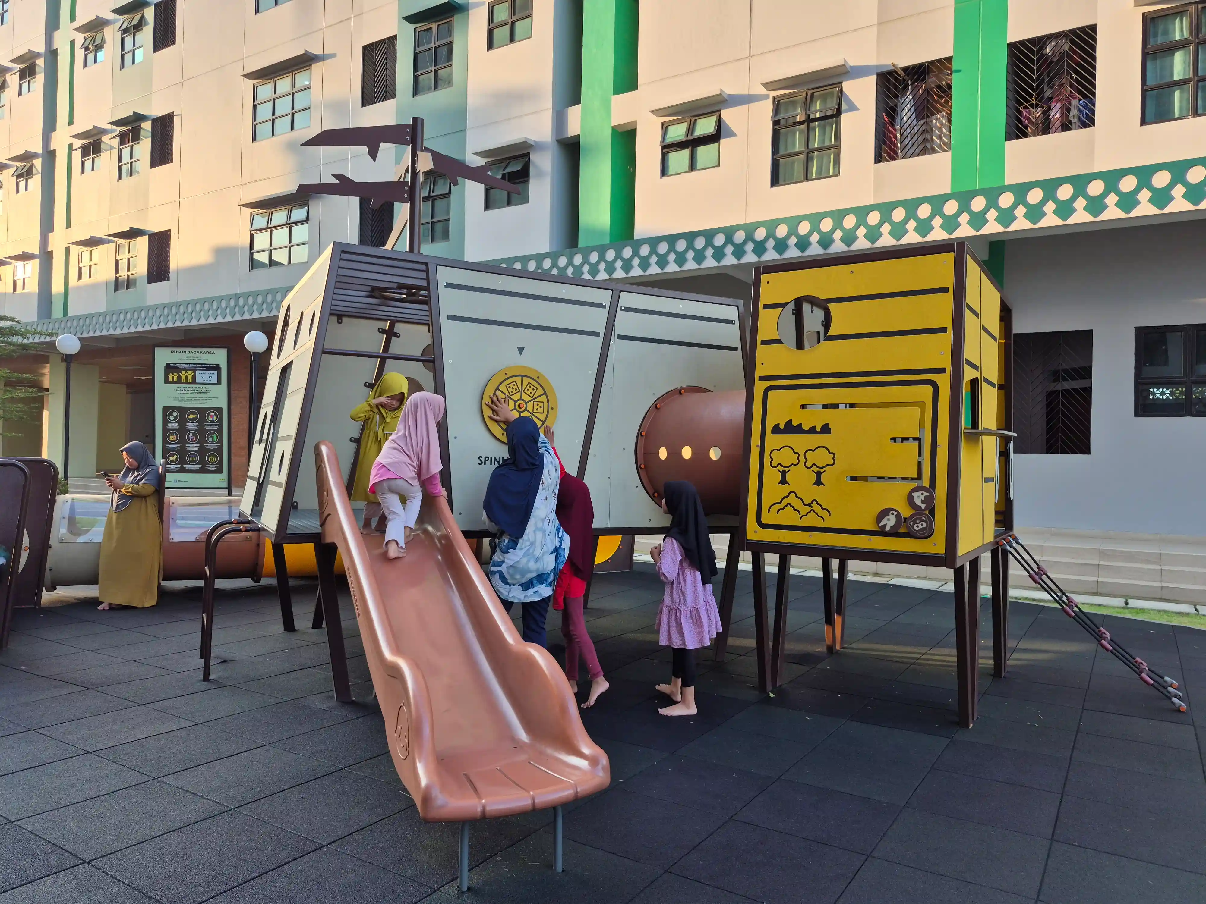 Outdoor Gym Multifungsi