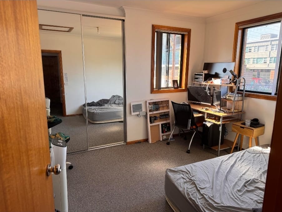 Large Fully Furnished Room
