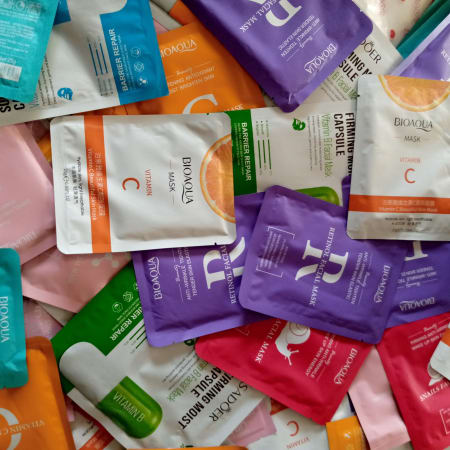 Facial mask 