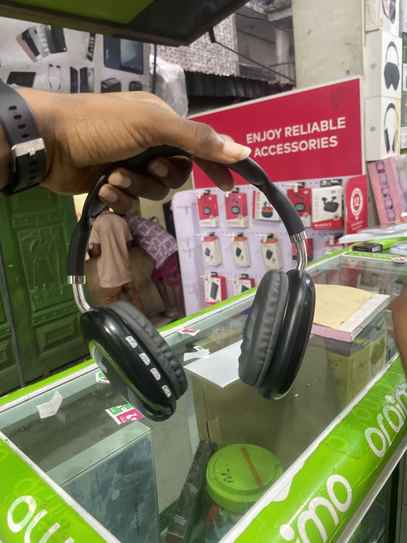 Black Headphones