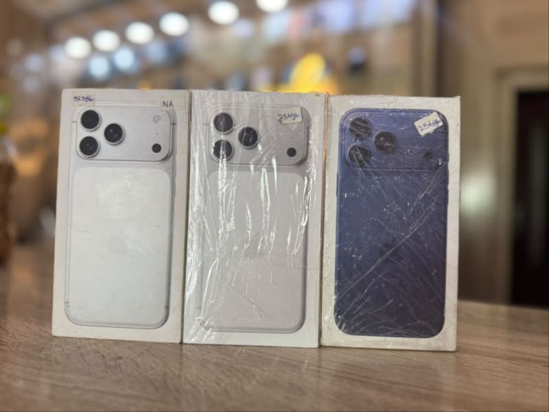 iPhone 17