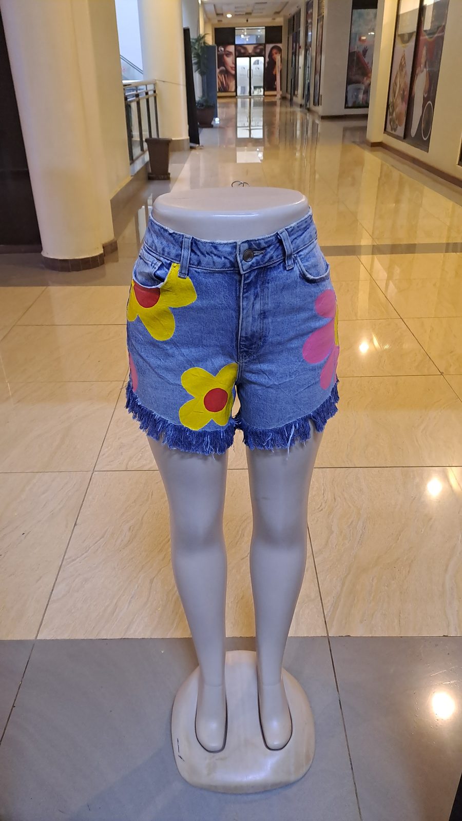 PETAL FRINGED ART