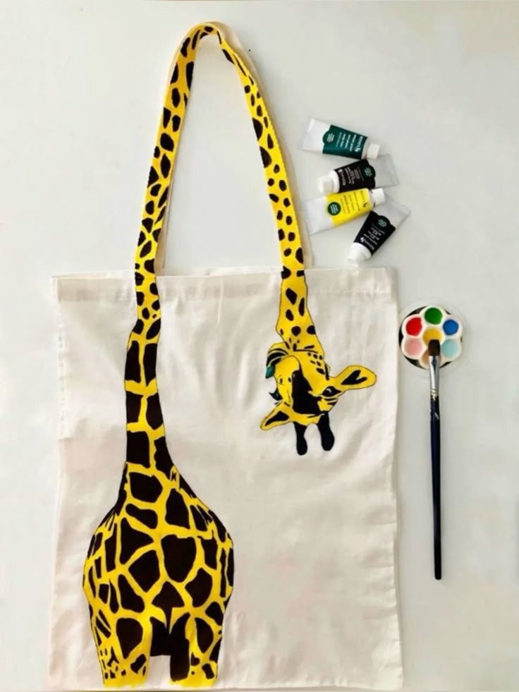 GIRAFFE ART CANVAS TOTE BAG