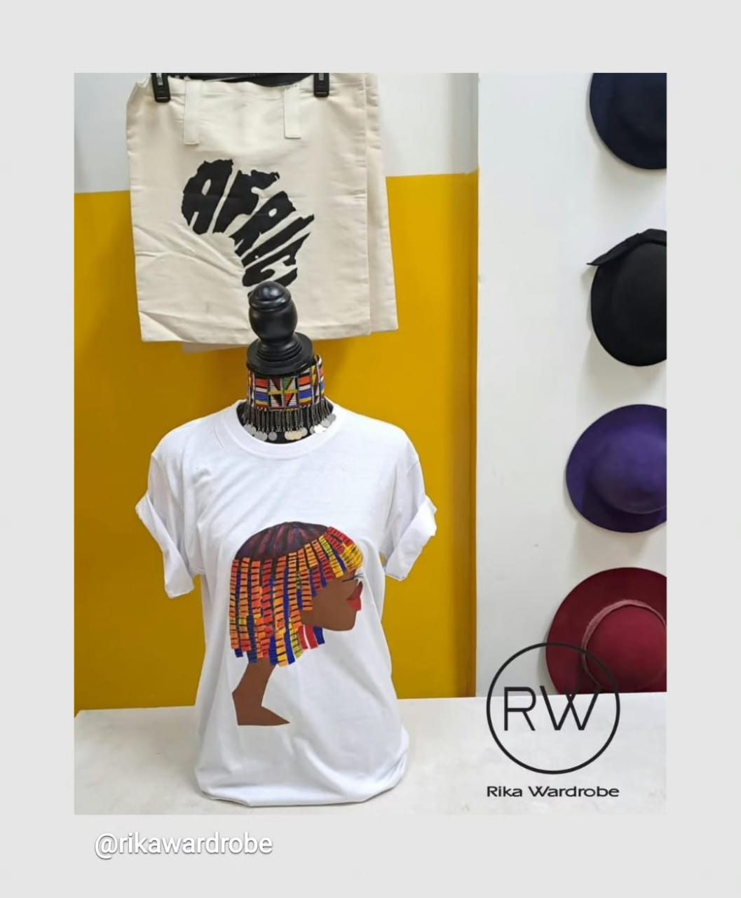 Colored dreads Art T-shirt