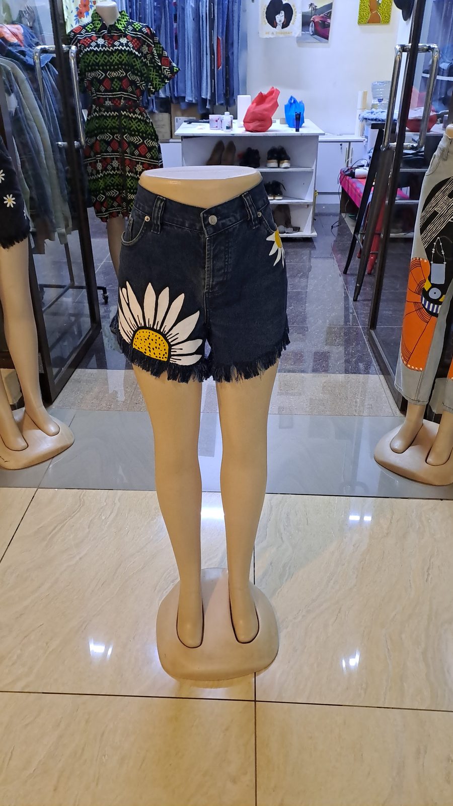 DAISY HAND - PAINTED DENIM
